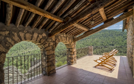 1st floor terrace partly covered